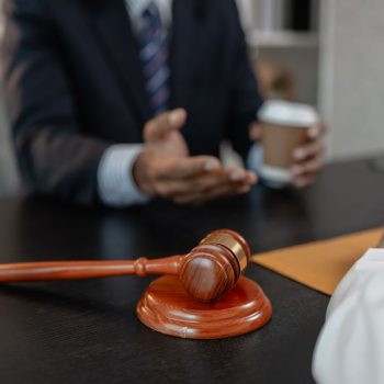 Legal meeting to expunge a record